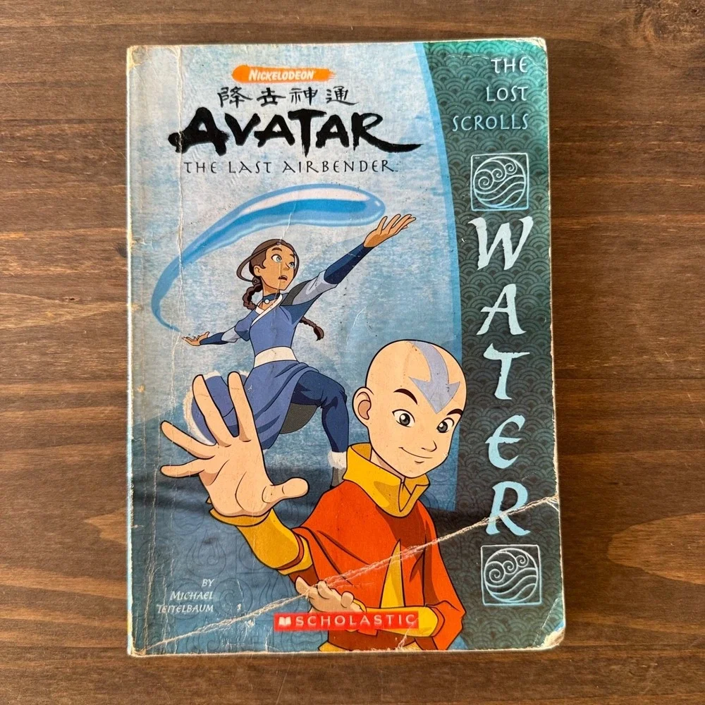 Avatar‎ The Last Airbender The Lost Scrolls Water 2007